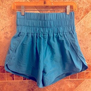 NWT zenana shorts